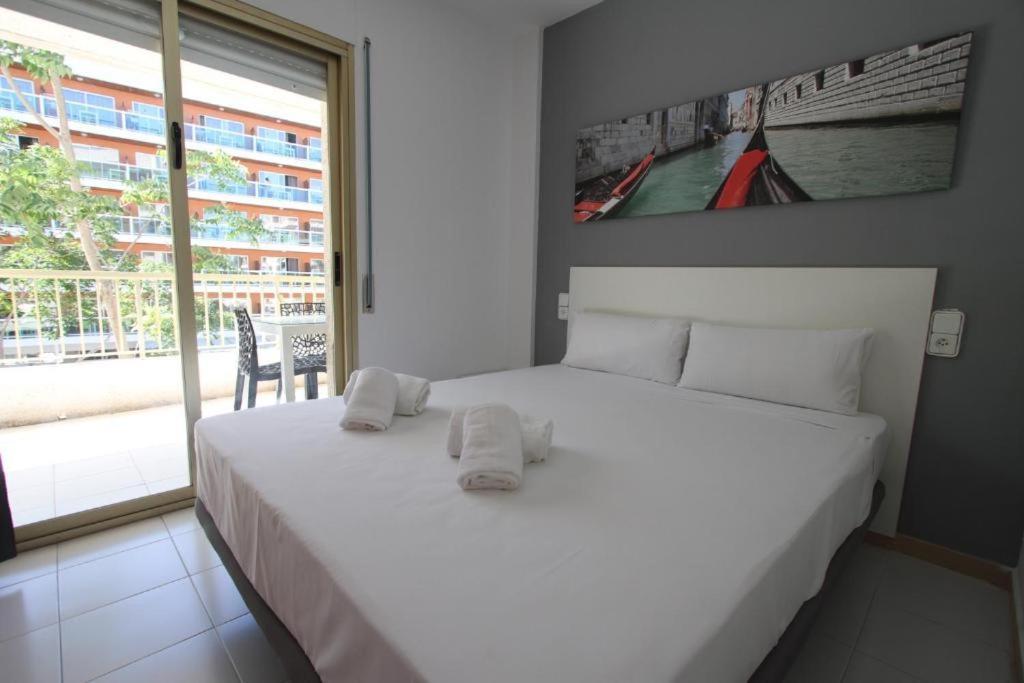 For A Stay Atalaya Salou Ngoại thất bức ảnh